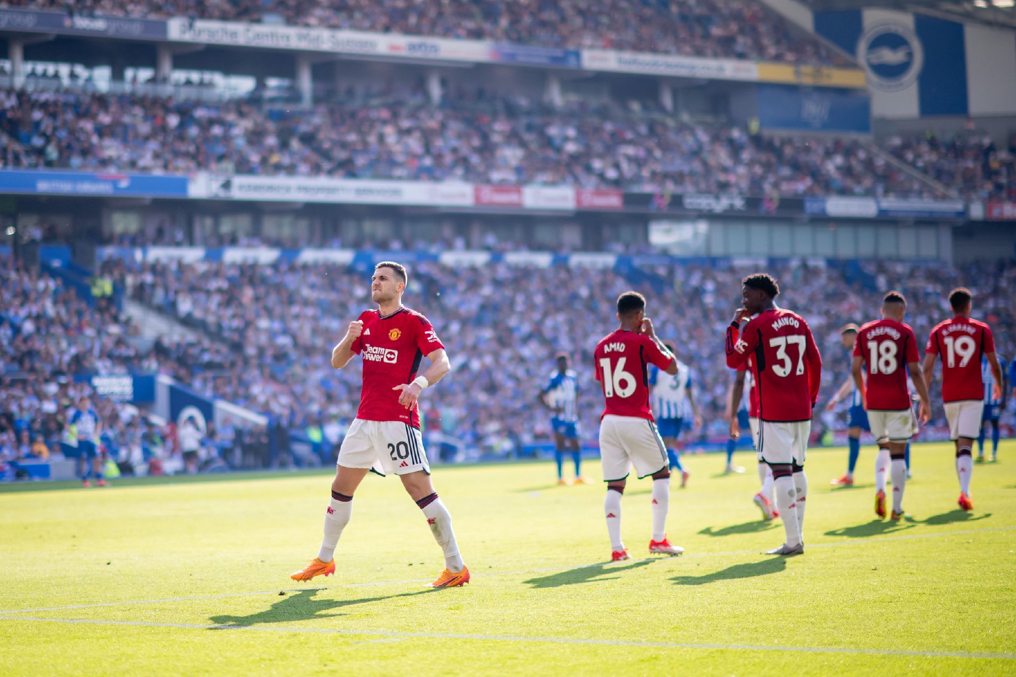 该机构根据 该机构根据